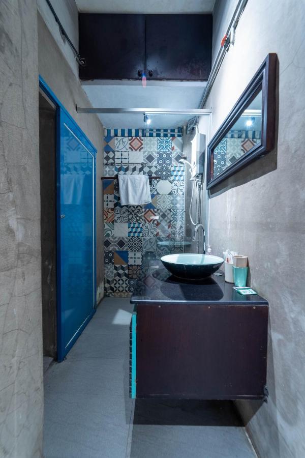 Stay&Chill - S.1: Ancient Studio Nearby Bui Vien Cidade de Ho Chi Minh Exterior foto